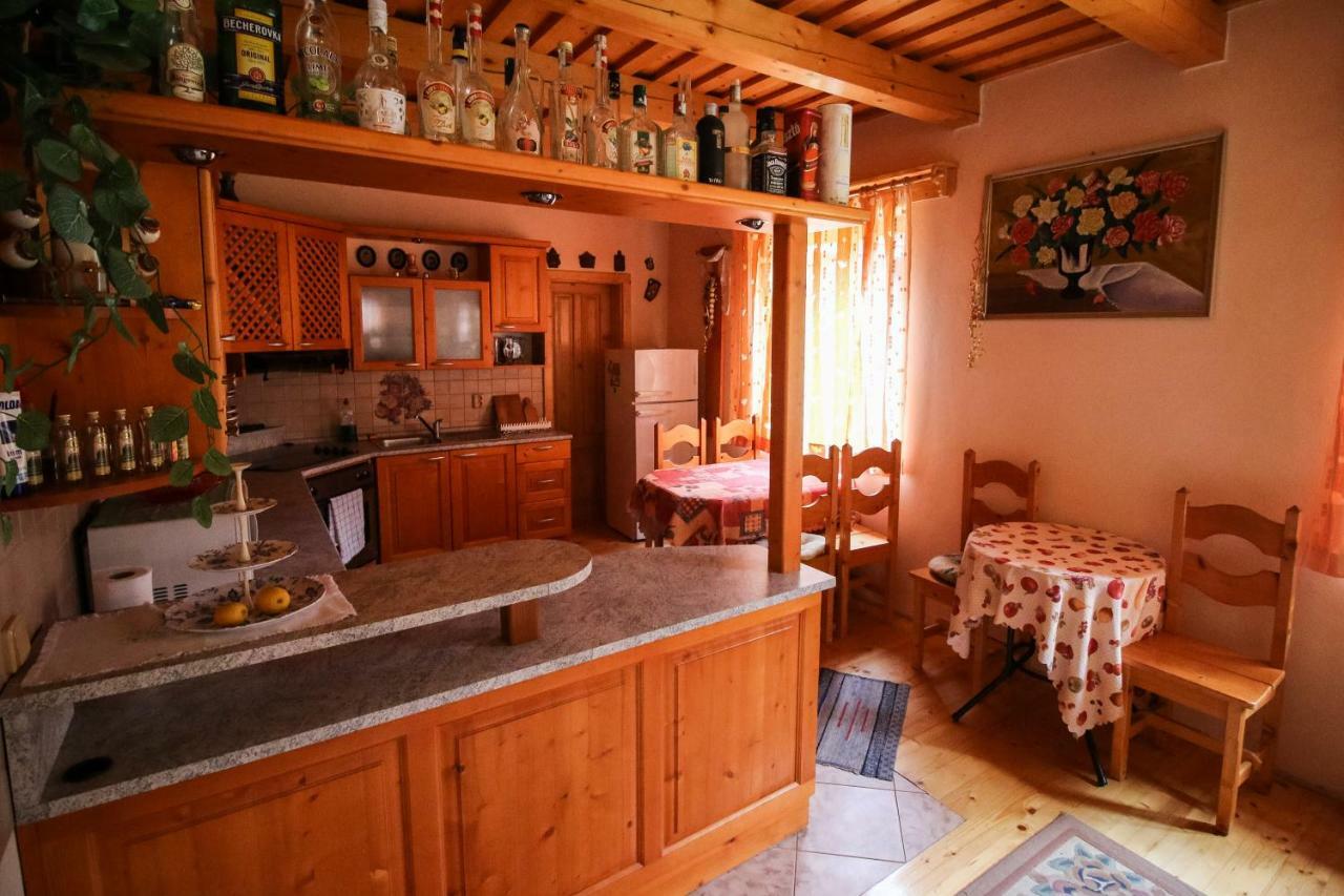 Penzion Hacienda Liptovská Osada 外观 照片